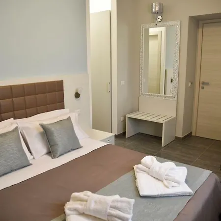 Dolcelina Guest house *