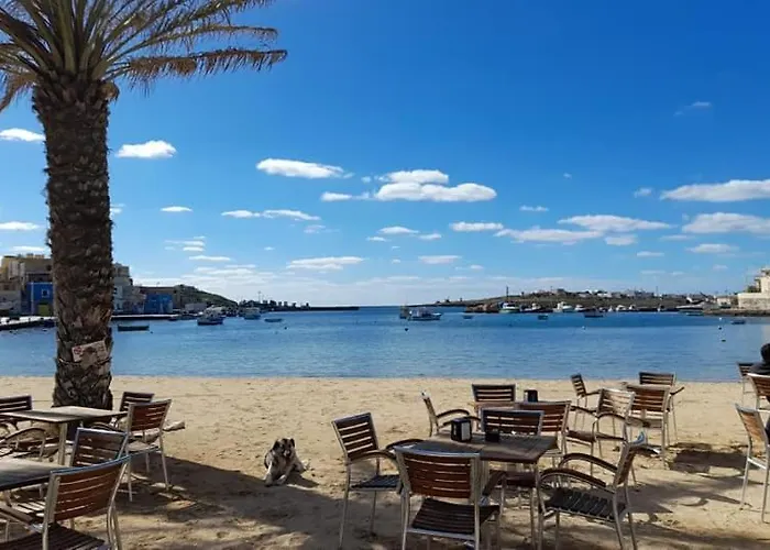 Gasthuis Dolcelina Lampedusa